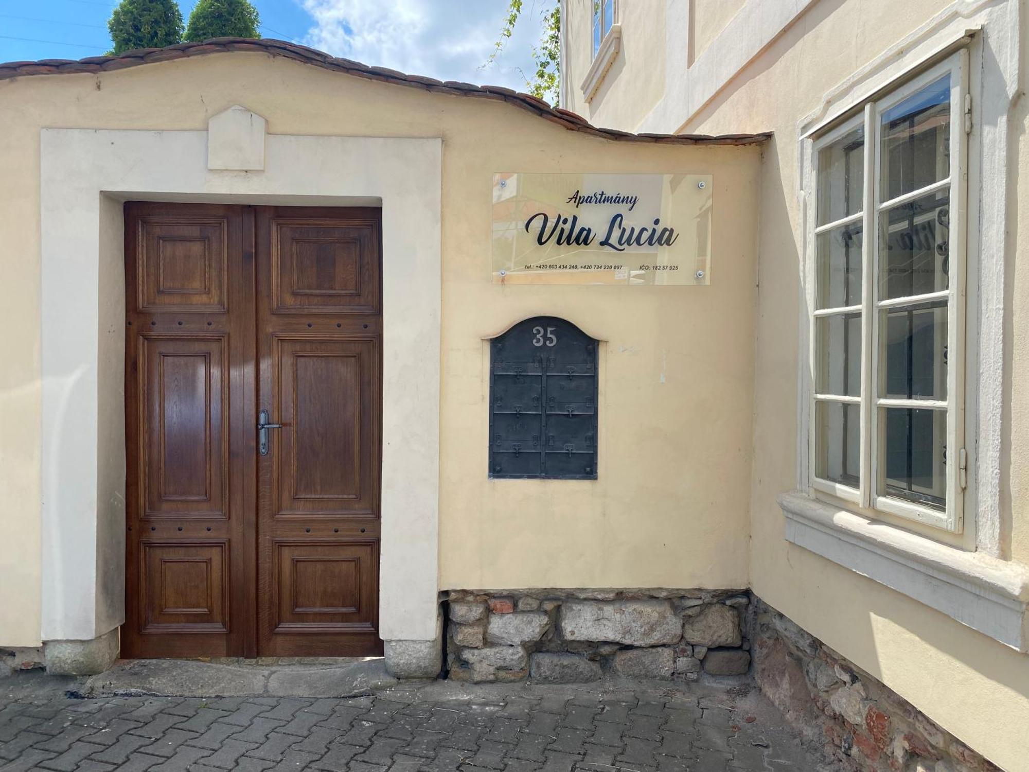 Vila Lucia - Apartman 2 Plzen Exterior photo